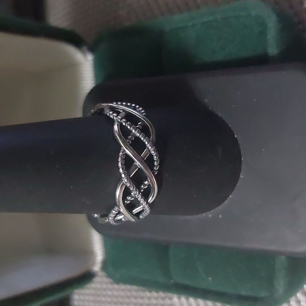 Sterling Silver Braid Ring Sz 10. 7mm